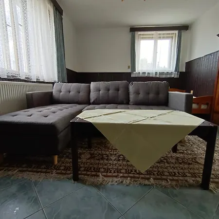 Holiday home Statek Palcice Cechtice